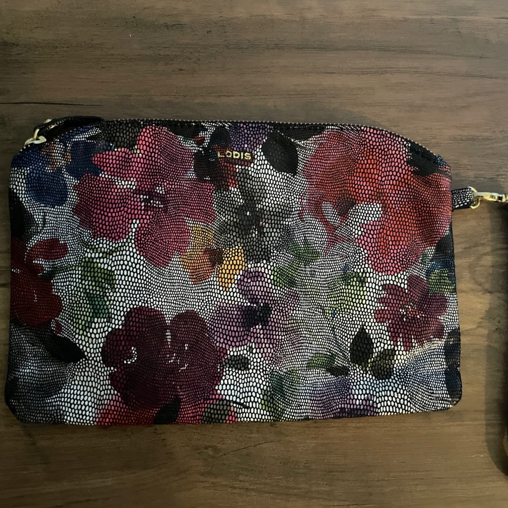 Lodis Floral RFID Clutch Wristlet